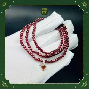 Chuỗi Garnet mix cỏ 4 lá tim