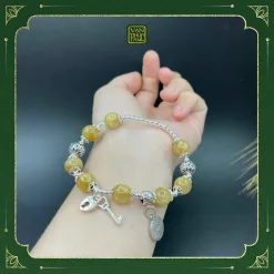 Vòng Thạch Anh Tóc Vàng Mix Charm Bạc May Mắn