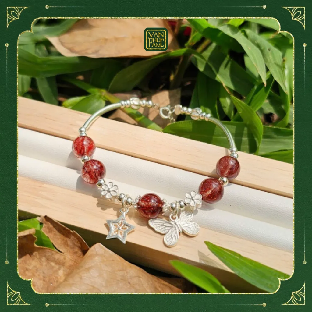 Vòng Thạch Anh Tóc Đỏ Mix Charm Bạc